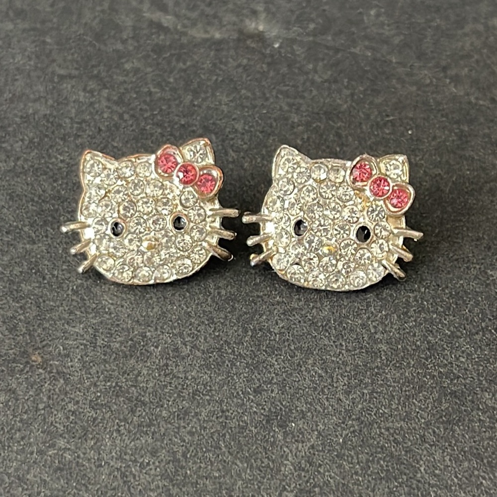 HELLO KITTY RHINESTONE EARRINGS